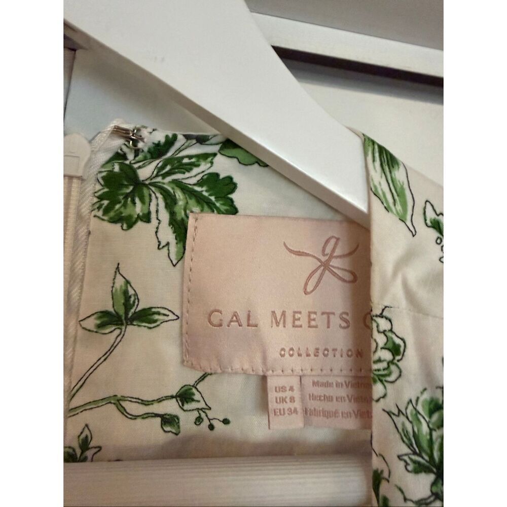 Gal Meets Glam Lisa white and green floral tiered dress 4 - Picture 4 of 10